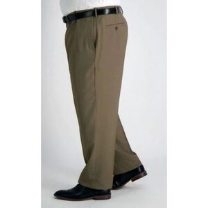 Dockers Relaxed fit Khaki Pants